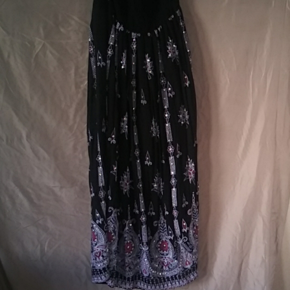 Dress - Picture 5 of 5